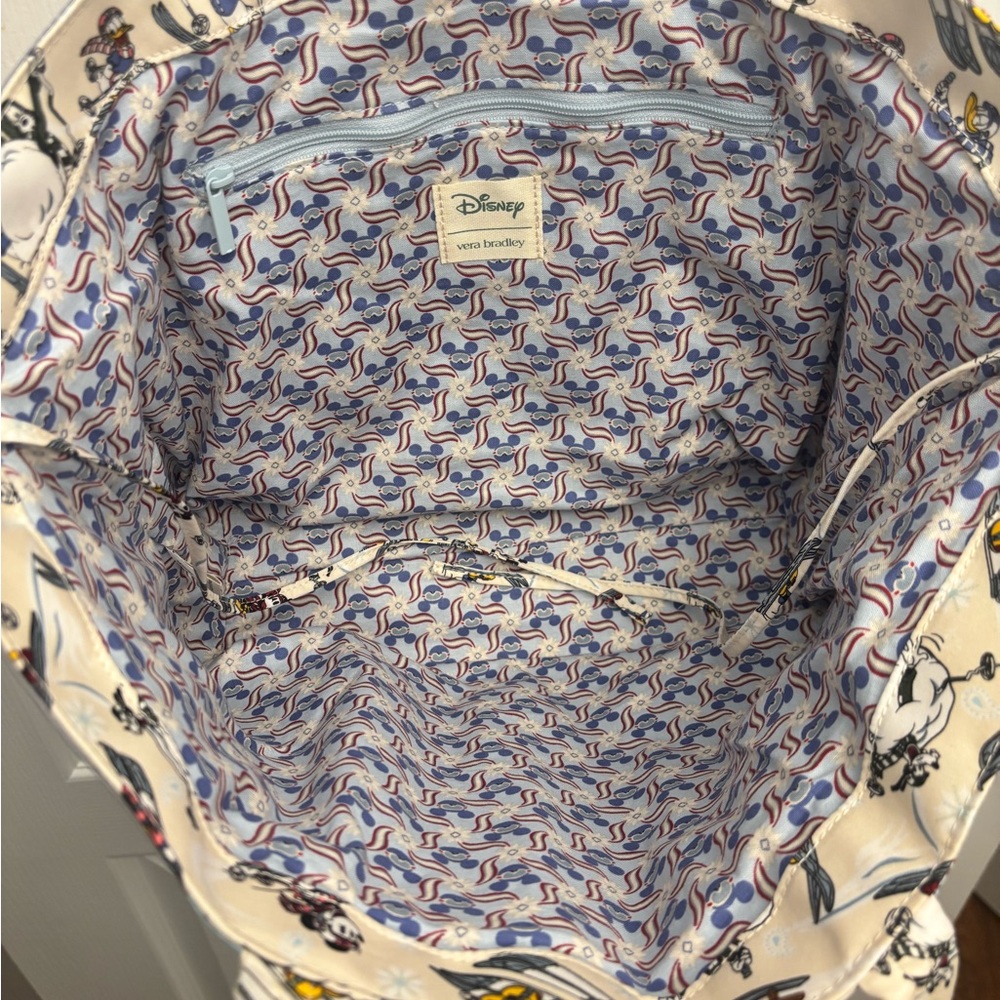 Vera Bradley Disney Tote NWT - Picture 8 of 10